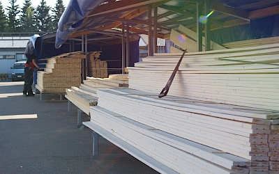 Rakennustarvike ja puutavara